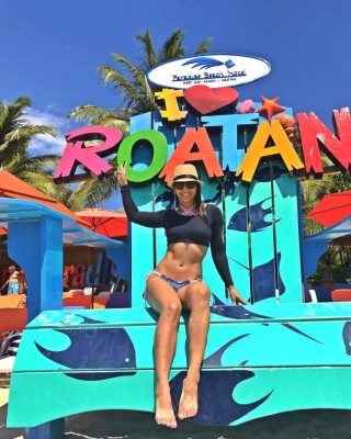 Las fotos más 'candentes' de la guapa presentadora Loren Mercadal