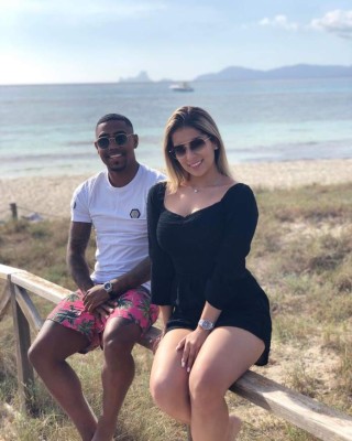¿Quién era? La sexy rubia con la que Malcom fue visto en Ibiza