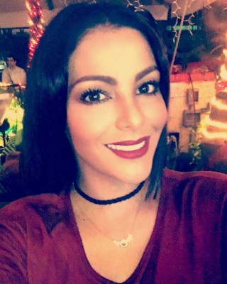 Nathalia Casco revoluciona las redes con fotos en diminuto bikini