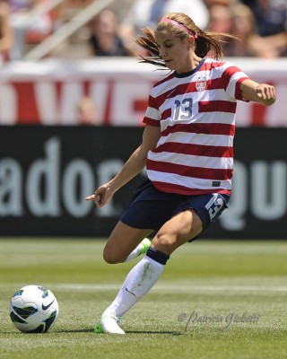 Las 10 jugadoras más lindas del fútbol femenino
