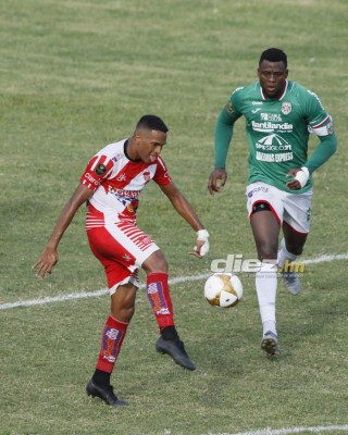 Con cinco fichajes: El 11 de gala que presentaría Vida en el torneo Clausura 2020