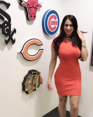 FOTOS: Así es la sexy locutora hondureña que se desnudó por la selección