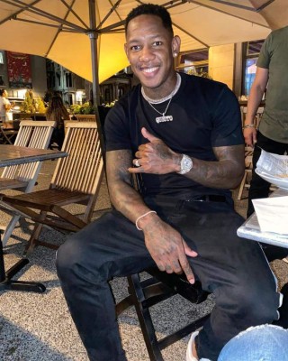 Romell Quioto se estrena como modelo y lo hace junto a una hermosa rubia canadiense