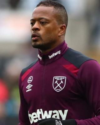 David Villa se une a la lista: Los grandes futbolistas que se retiraron este 2019