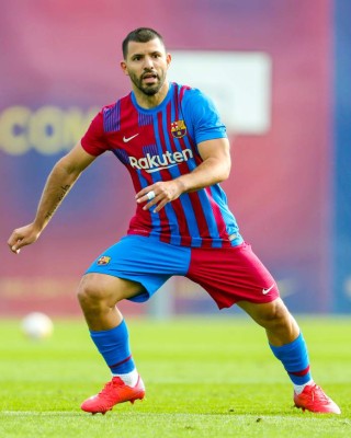 Quiere hacer olvidar a Messi: Así fue debut del Kun Agüero con el FC Barcelona; marcó su primer gol