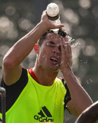 Imponente llegada y charla con el DT: Así fue el primer entrenamiento de Cristiano Ronaldo con el United&nbsp;&nbsp;