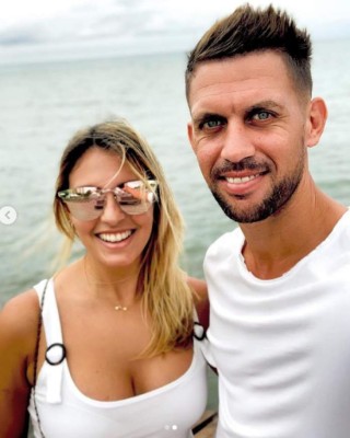 Picantes vacaciones: Magali Sanjurjo deslumbra junto a Guillermo Chavasco en La Ceiba &nbsp;&nbsp;&nbsp;