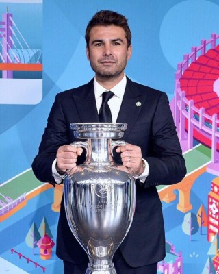 ¿Qué fue de Adrian Mutu? Así luce ahora tras anunciar su retiro por culpa de las drogas