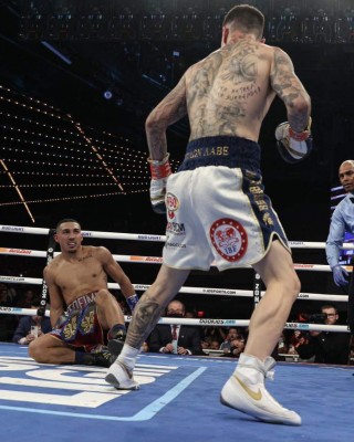 'La mayor decepción y sin clase': Así cataloga la prensa a Teófimo López tras perder ante Kambosos