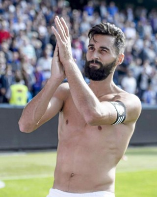 Abogados, médicos y marketing: Los futbolistas más inteligentes del mundo con título universitario