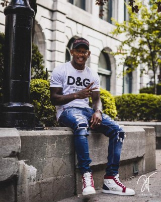 Romell Quioto se estrena como modelo y lo hace junto a una hermosa rubia canadiense