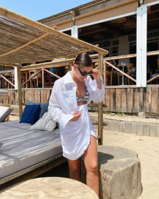 Mourinho se va de vacaciones a Portugal y su hija Matilde presume de su cuerpazo