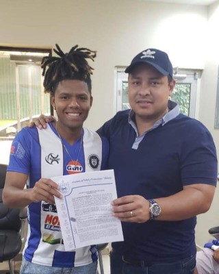 Futbolistas de primera se van a Liga de Ascenso y Victoria arma equipazo