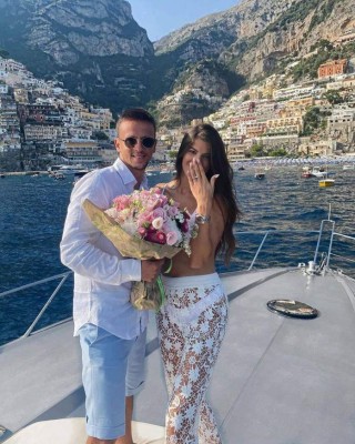 Así son las vacaciones de los mejores futbolistas del mundo: Yates de lujo y mujeres hermosas