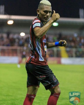 Fichajes: Legionario entrena con Motagua, Danny Turcios a segunda y exReal España fichará por Marathón