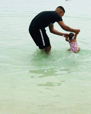 FOTOS: Así es la vida del hondureño Bryan Acosta En Tenerife, España