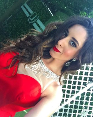 Thelma Salinas, la guapa seguidora del Monterrey que quiere ver a su equipo campeón