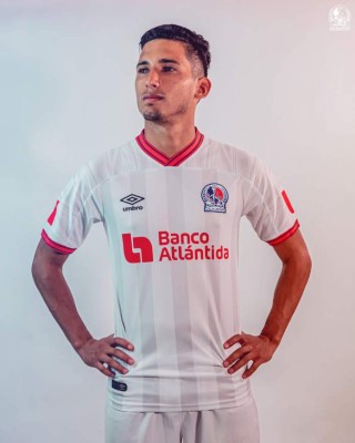 Troglio confirmó tres bajas: El 11 del Olimpia para ganar al Motagua y poner a arder la Liga Nacional