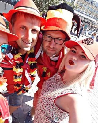 Polémica en Rusia: Escritor llama 'put...' a mujeres rusas y abre debate