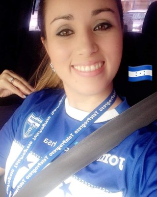 ¡BELLEZAS! Las preciosas catrachas de la TV y farándula que apoyan a la 'H'