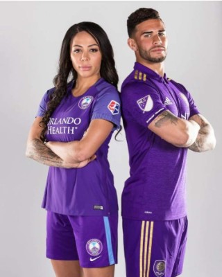 Sydney Leroux, la futbolista que entrena con casi seis meses de embarazo en el Orlando Pride