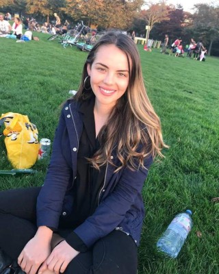 ¡Hermosura florense! Sophía Umaña, la aficionada del Herediano más linda