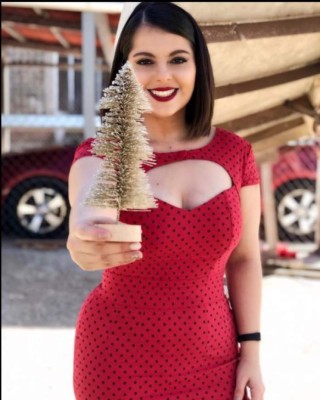 Las infartantes y elegantes fotos de las famosas hondureñas disfrutando de la Navidad 2020