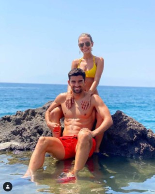 Zidane, 'cazado' disfrutando de sus vacaciones en familia y con su hermosa nuera, la ex de Asensio