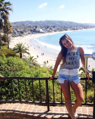 Lina Arciniegas, la hermosa compañera de equipo de la tica Melissa Herrera