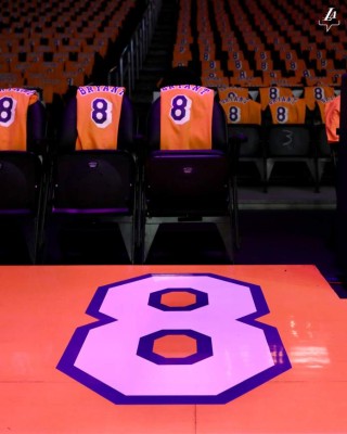 Así fue el homenaje de Los Ángeles Lakers a Kobe Bryant en juego de NBA