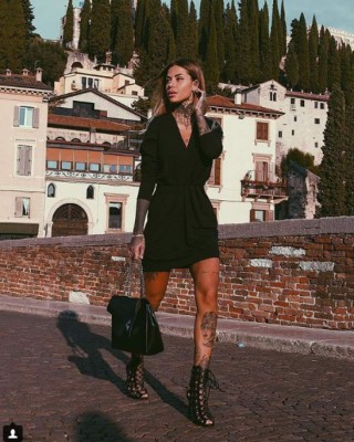 La picante modelo italiana que captaron con el 'Kun' Agüero en una discoteca