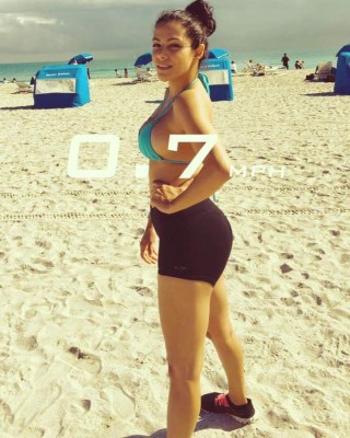 ¡Infartante! Así disfruta de la playa y el sol Nathalia Casco