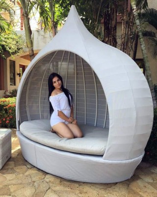 Gaby Martínez, la belleza hondureña que mañana estará alentando a la H