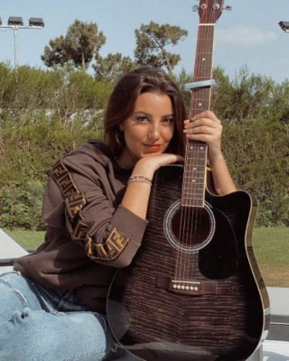 ¡Ya enamora en la Premier League! Así es la preciosa cantante y nueva WAG del Manchester City