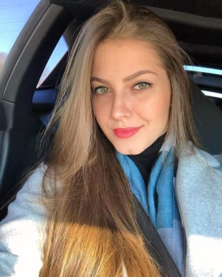 ¿Y ahora? Jugador de segunda división le 'baja' la novia a futbolista del Real Madrid