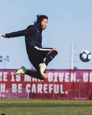 Increíble: Yuki Nagasato, la campeona del mundo que jugará en una liga masculina