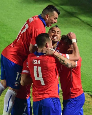 Chile venció 2-1 a Perú y pasa ala final de la Copa America 2015
