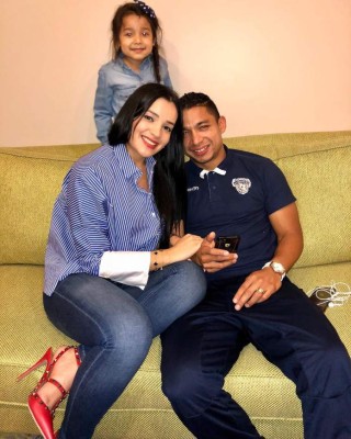Las espectaculares vacaciones de Emilio Izaguirre y su linda esposa en Dubai