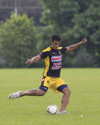 La defensa, el gran dolor de cabeza de Real España en los últimos años