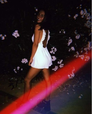 Iara, la bella hija de Pedro Troglio, el técnico del Olimpia