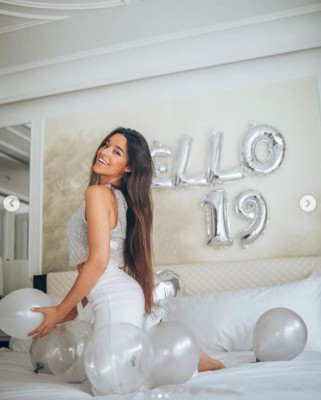 Marta Díaz, la bella novia youtuber de exjugador del Real Madrid con quien no tiene sexo por la pandemia