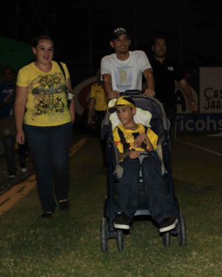 El día más feliz de Bryan Rosales.