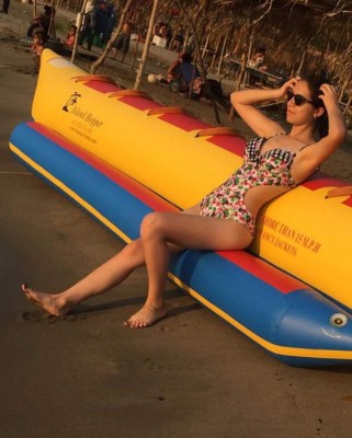 ¡Belleza nacional y extranjera! Playas de Tela y Roatán se inundan de chicas lindas