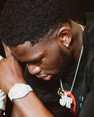 Quién es el futbolista que denunció insultos racistas por parte de Honduras y cómo se marchó del estadio