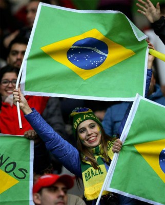 Gran Ambiente previo al Juego Brasil vs Perú , Copa America