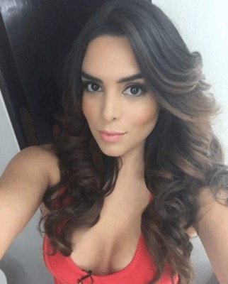 Javier Aquino dejó a la escultural Zoe Robb por la sensual Lluvia Carrillo