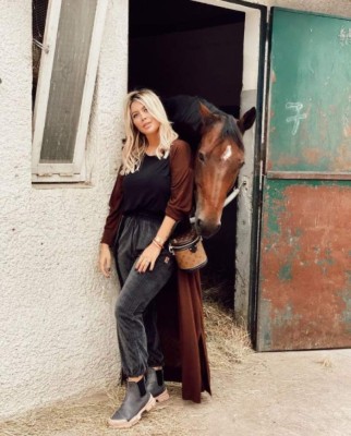 La vida de millonaria que lleva Wanda Nara: Sus autos, la mansión que le regalaron y sus cirugías