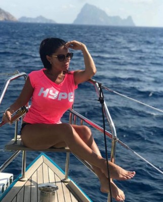 Ella es Elena Vulitsky, la suegra de la espontánea de la Champions que invadió un juego de críquet&nbsp;&nbsp;