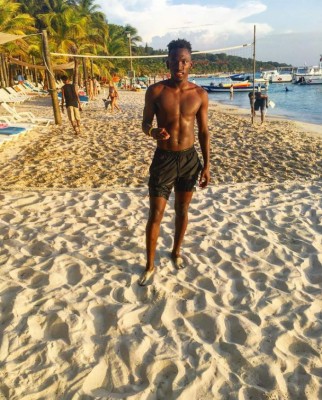 Así disfrutan sus vacaciones los futbolistas hondureños