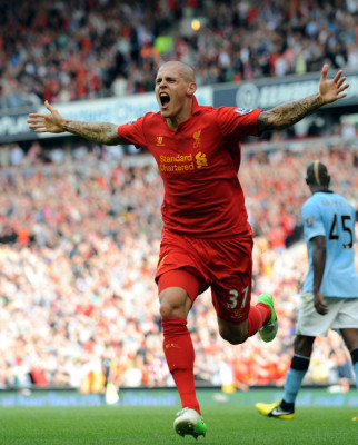 Liverpool y City empatan, y el Arsenal suma otro empate ante el Stoke.